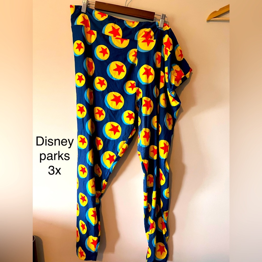 Disney parks Pixar ball plus size leggings 3x